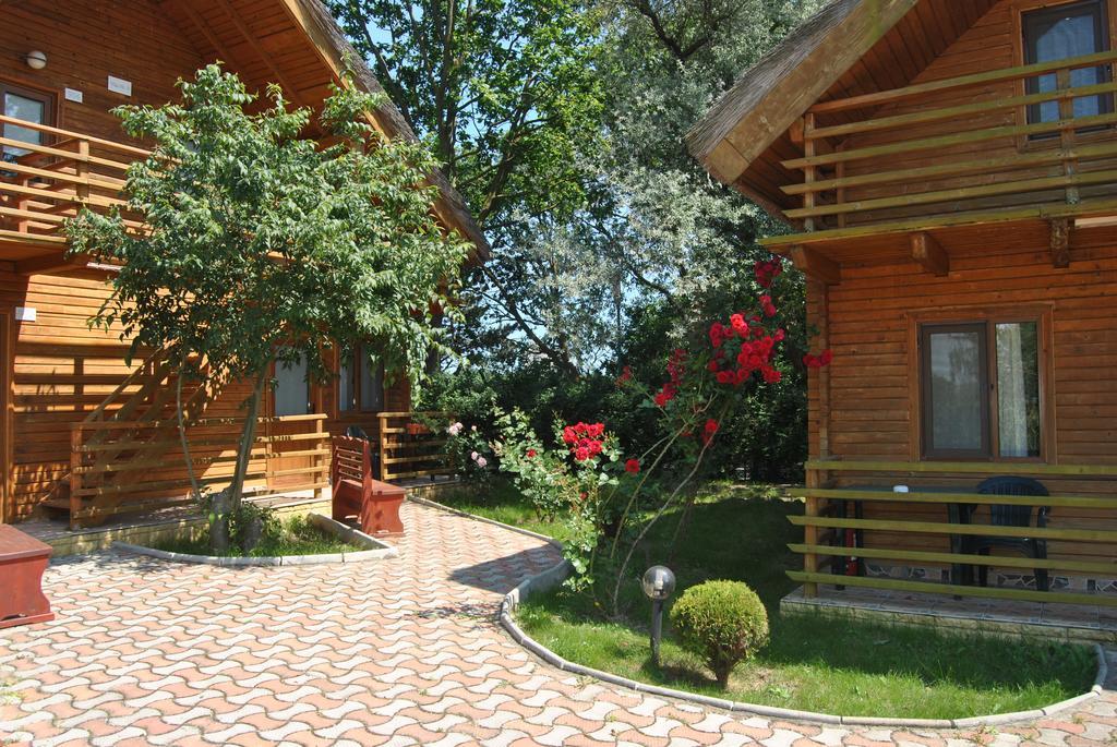 Lacul Racilor Olimp Ngoại thất bức ảnh