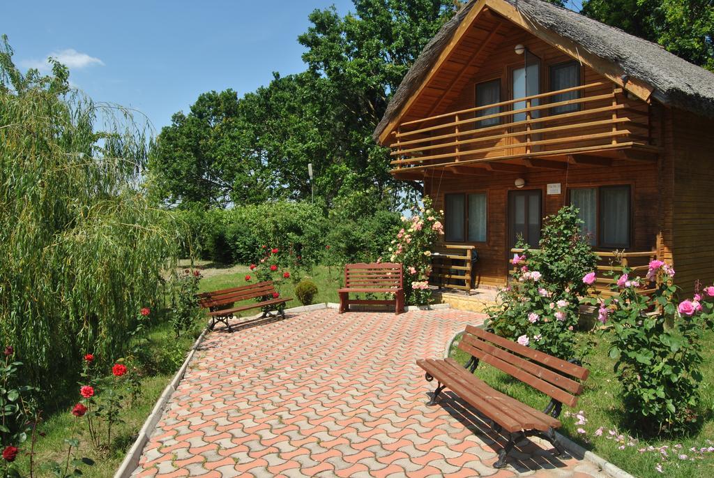 Lacul Racilor Olimp Ngoại thất bức ảnh